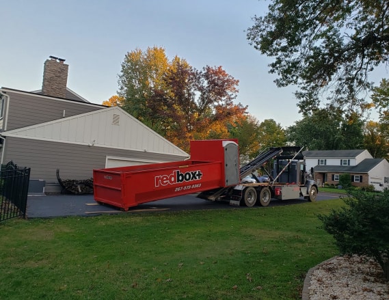 Dump Trailer vs. Roll-off Dumpster: Making the Right Choice for Your Project