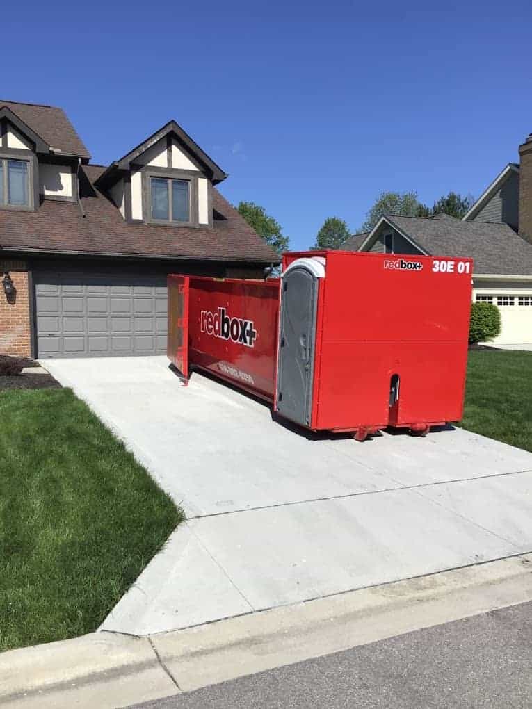 Hilliard roll off dumpster