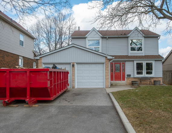 Small Roll-Off Dumpster Rental in Parker, CO: Clear Space Fast